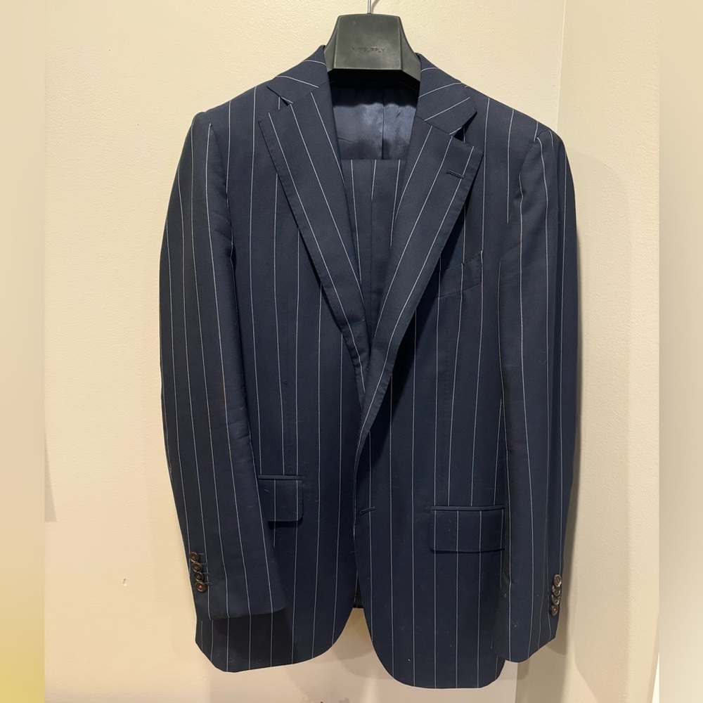Suit supply size 38 R Havanna pinstripe suit with side tabs